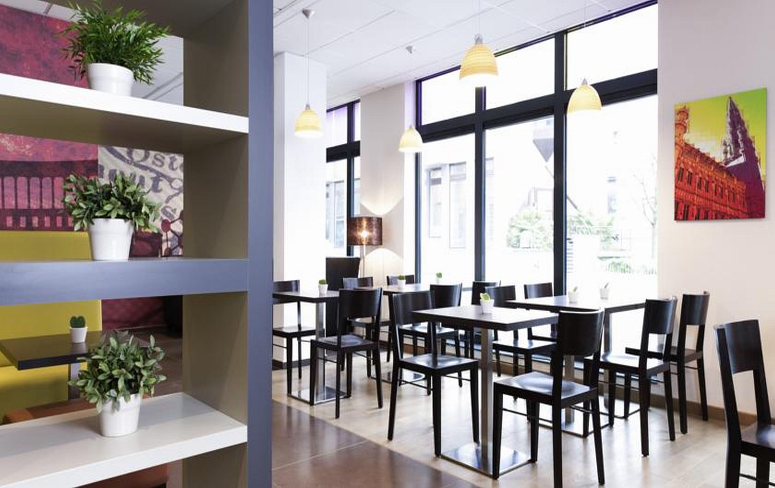 Ibis Styles Brussels Centre Stephanie 3*