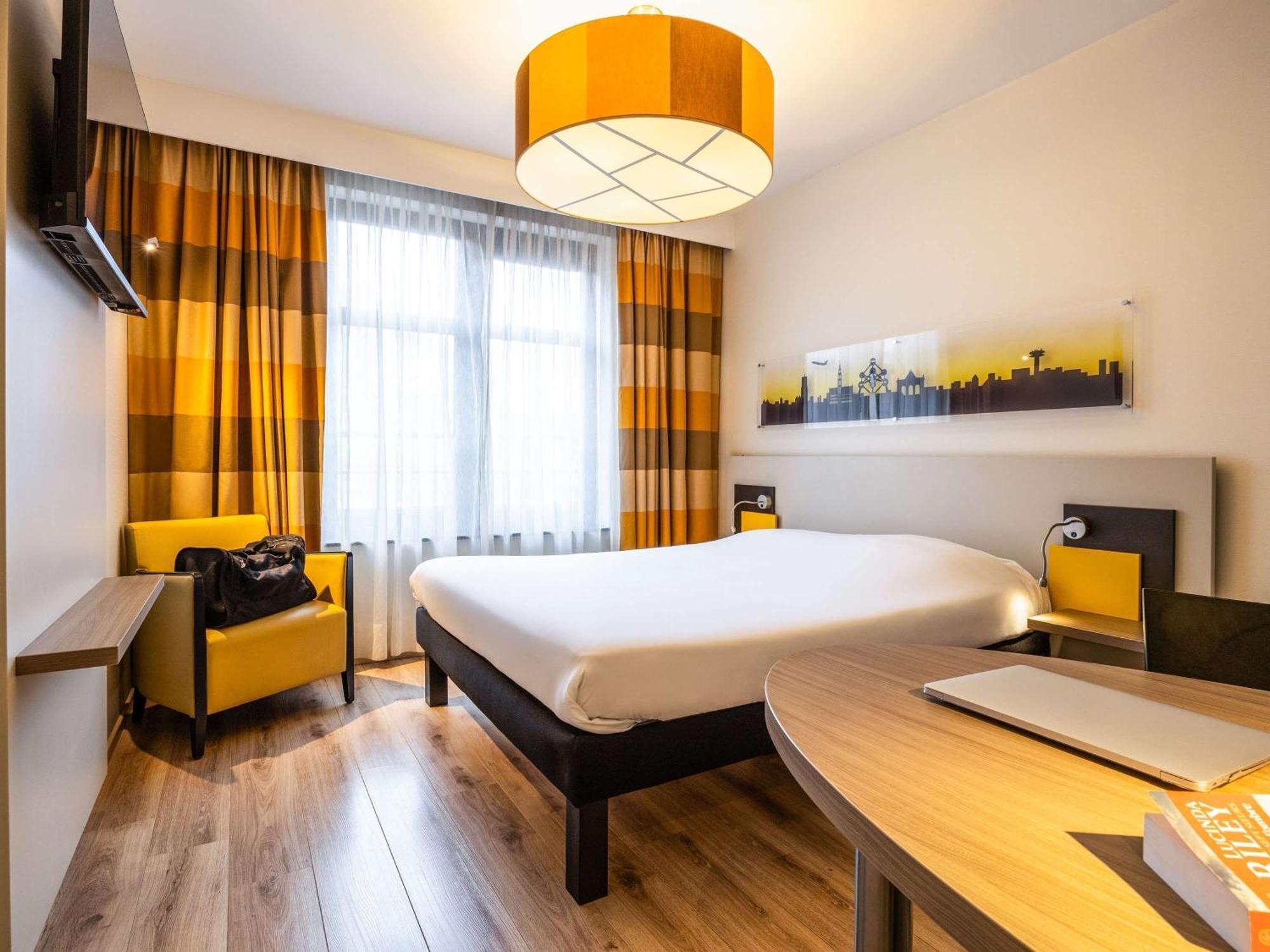 Ibis Styles Brussels Centre Stephanie Hotel